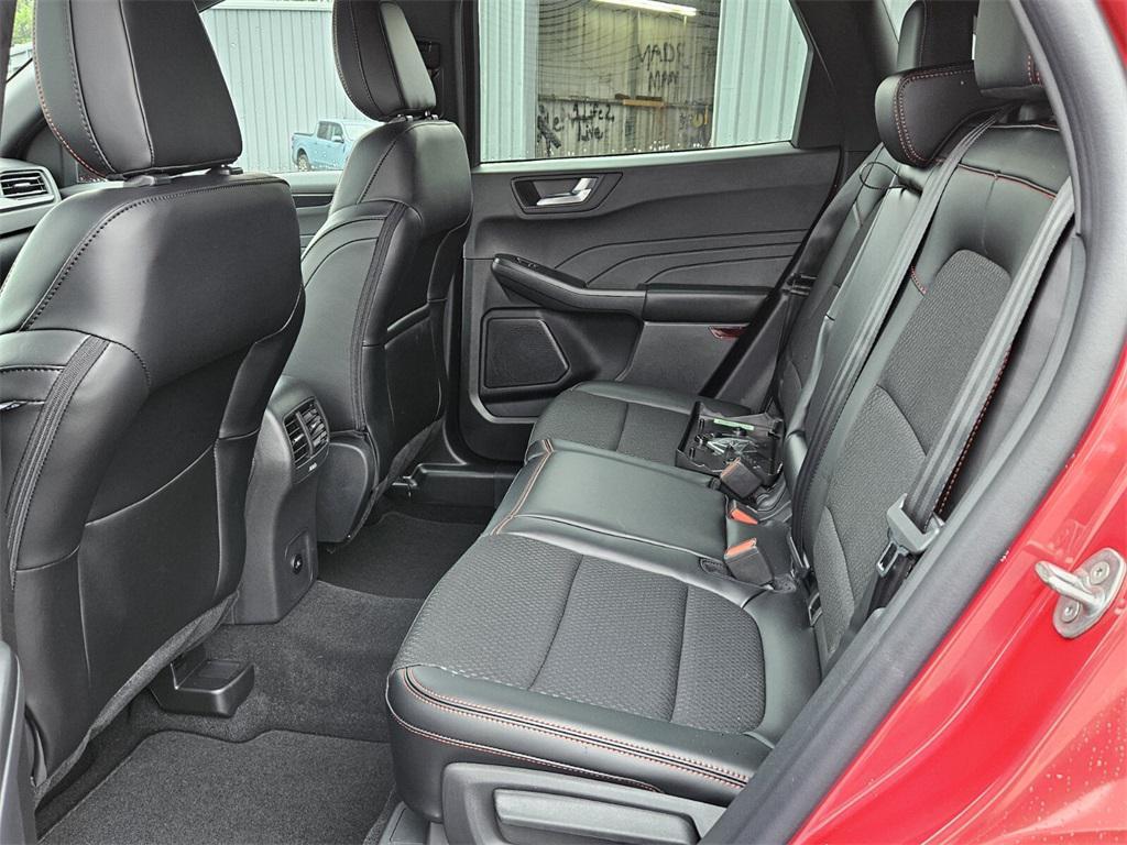 new 2025 Ford Escape car, priced at $33,190