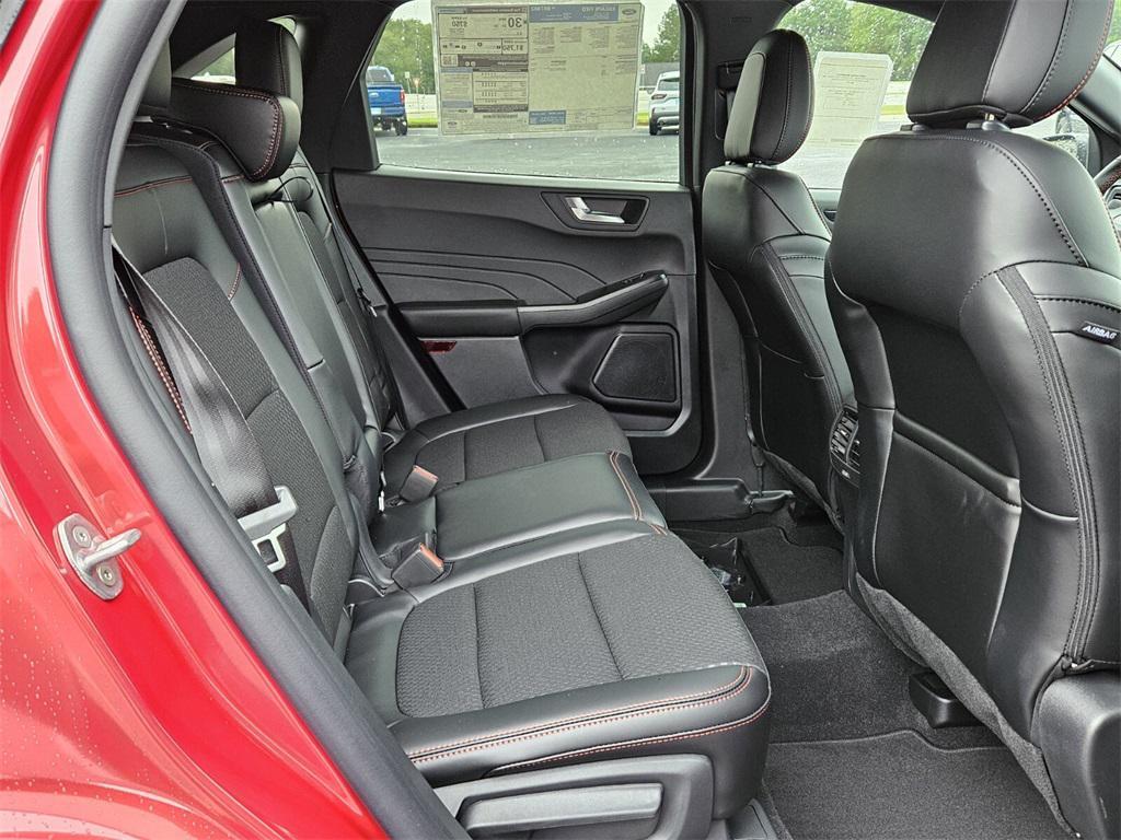 new 2025 Ford Escape car, priced at $33,190