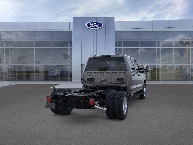 new 2025 Ford F-350 car, priced at $72,270