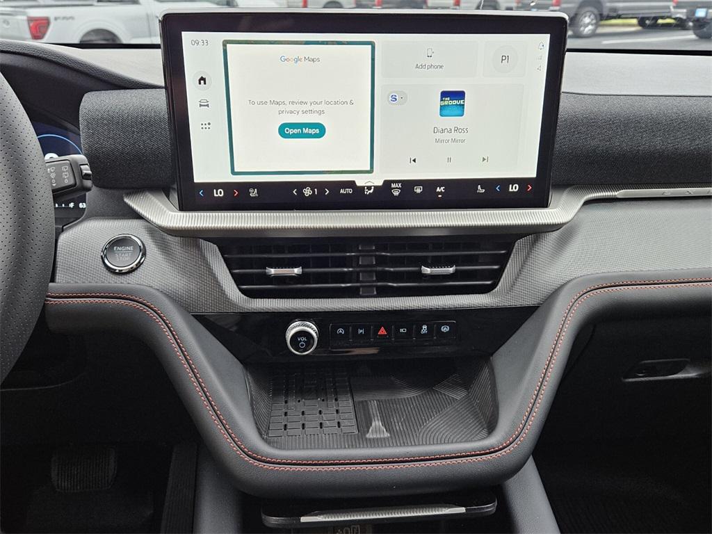 new 2025 Ford Explorer car, priced at $48,795