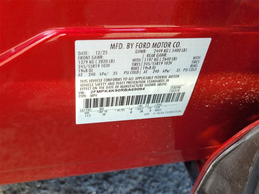 used 2024 Ford Edge car, priced at $26,895