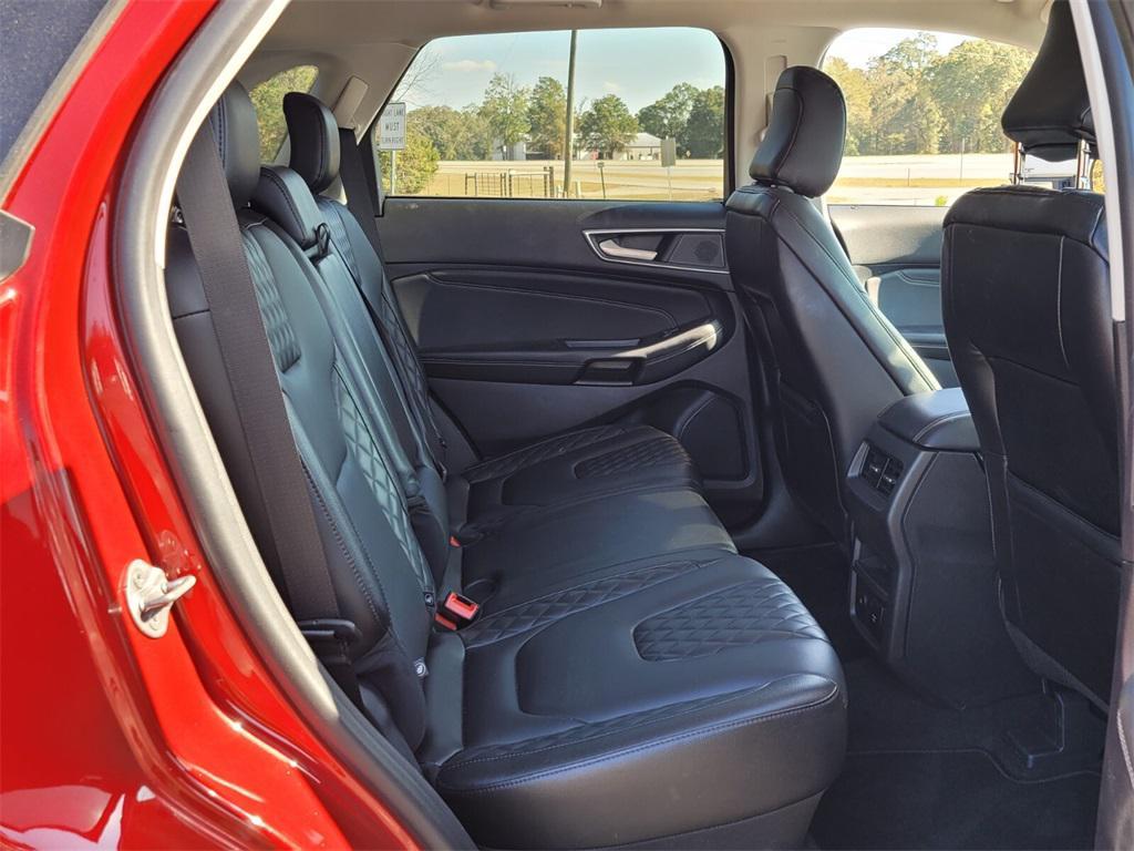 used 2024 Ford Edge car, priced at $26,895
