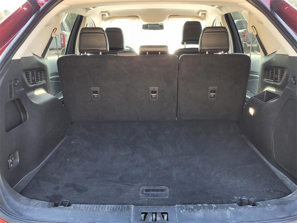 used 2024 Ford Edge car, priced at $26,895