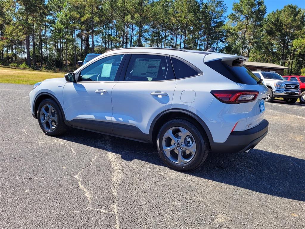 new 2026 Ford Escape car, priced at $33,007
