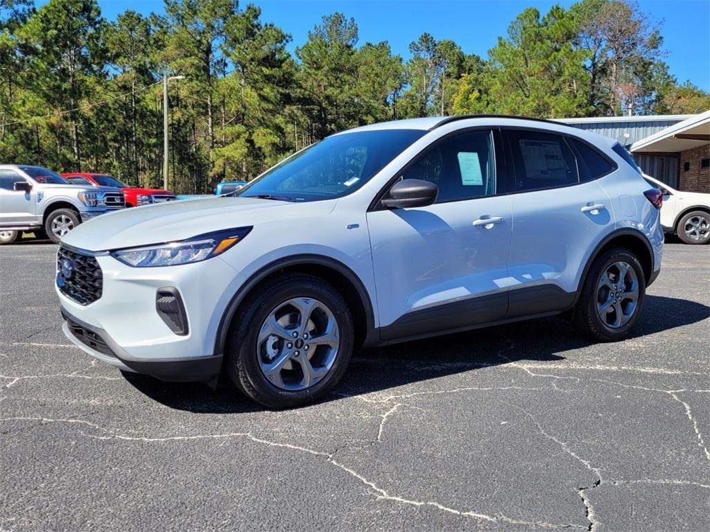 new 2026 Ford Escape car, priced at $33,007