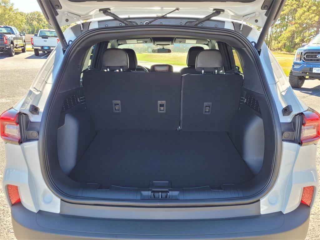 new 2026 Ford Escape car, priced at $33,007