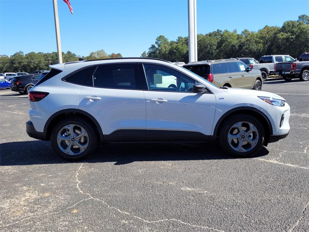 new 2026 Ford Escape car, priced at $33,007