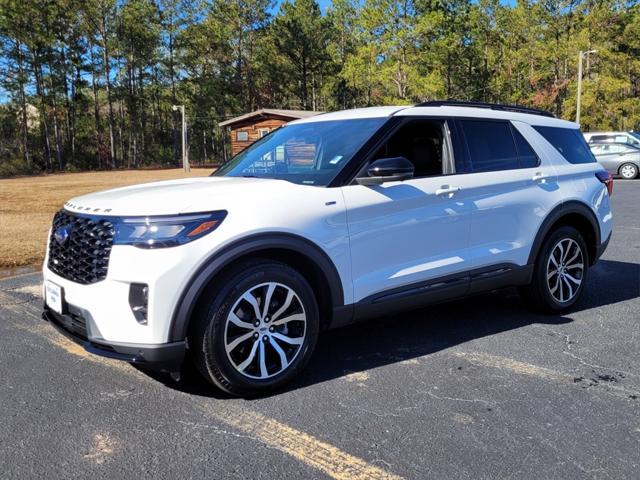 new 2025 Ford Explorer car, priced at $48,565