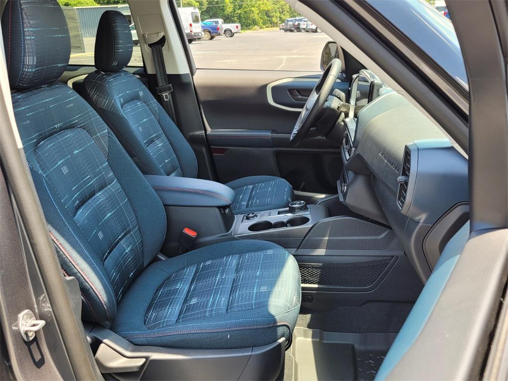 new 2025 Ford Bronco Sport car, priced at $37,082