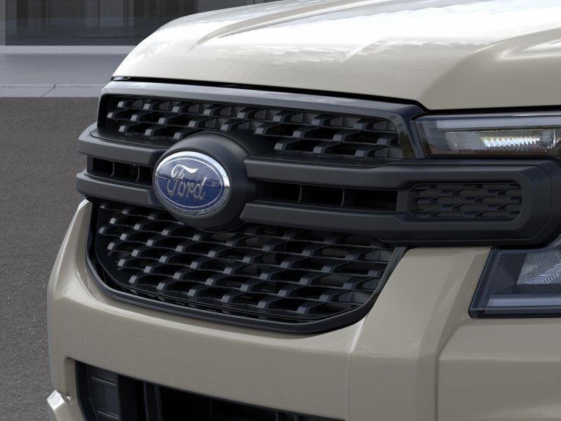 new 2025 Ford Ranger car, priced at $40,595