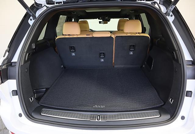 new 2025 Jeep Grand Cherokee car, priced at $62,995