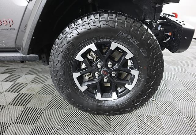 used 2024 Jeep Gladiator car, priced at $47,495