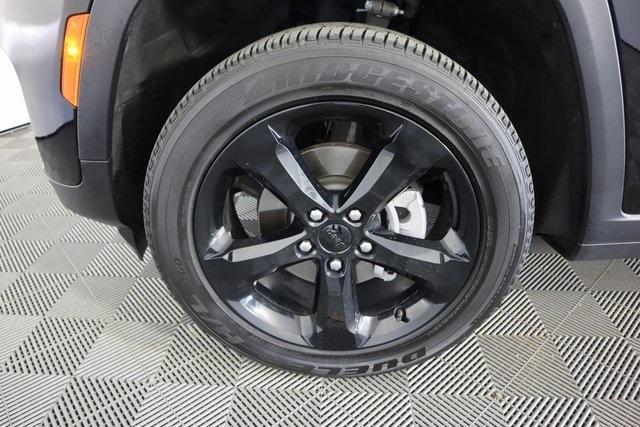used 2023 Jeep Grand Cherokee car, priced at $35,295