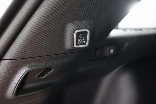 used 2023 Jeep Grand Cherokee car, priced at $35,295