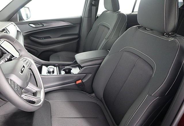 new 2025 Jeep Grand Cherokee car, priced at $36,710