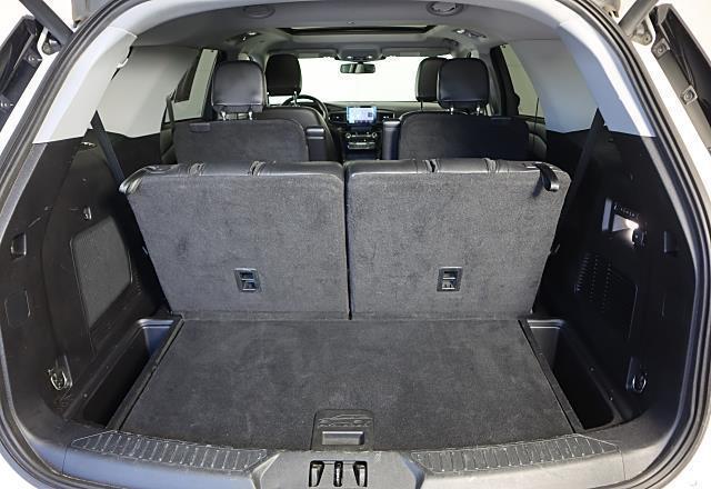 used 2021 Ford Explorer car, priced at $31,995