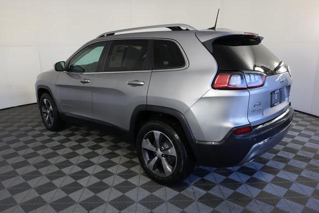 used 2019 Jeep Cherokee car, priced at $18,995