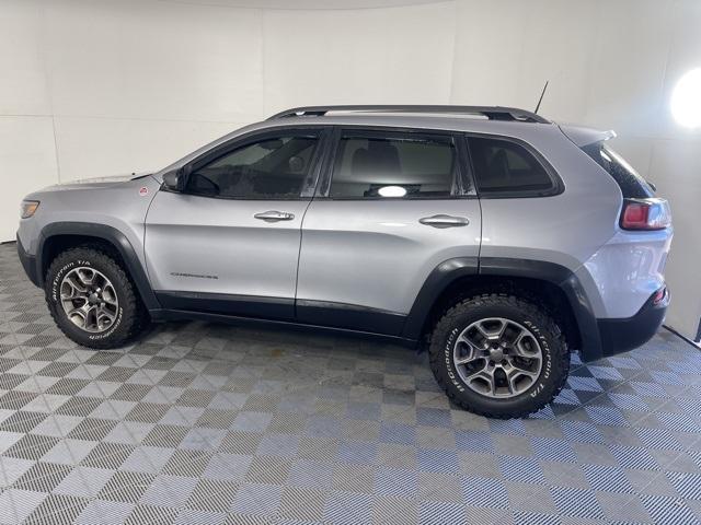 used 2020 Jeep Cherokee car, priced at $14,995