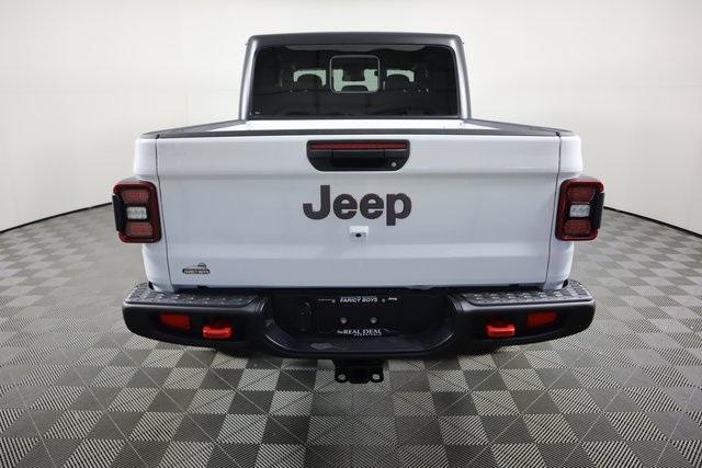 new 2025 Jeep Gladiator car, priced at $53,267