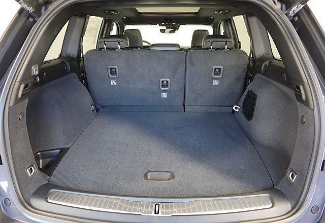 new 2025 Jeep Grand Cherokee car, priced at $54,952