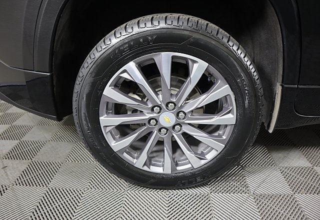used 2022 Chevrolet Traverse car, priced at $32,995