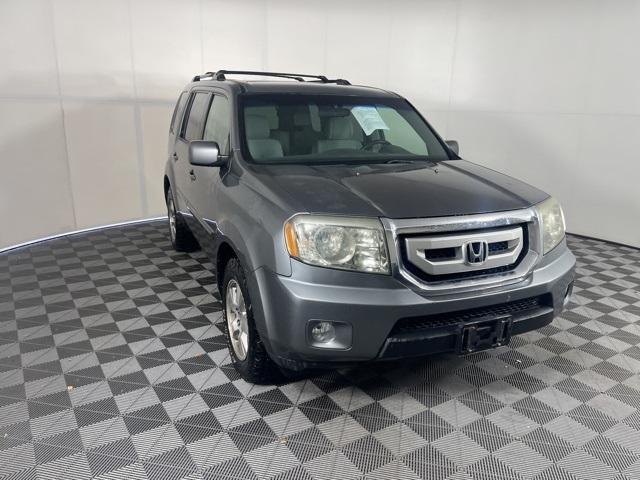 used 2009 Honda Pilot car, priced at $7,995