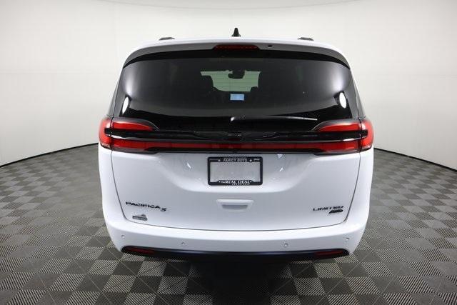 new 2024 Chrysler Pacifica car, priced at $56,437