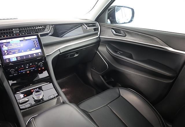 used 2024 Jeep Grand Cherokee 4xe car, priced at $33,495