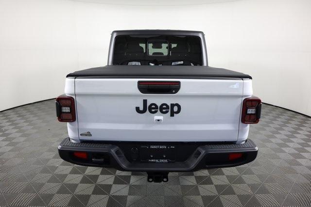 new 2024 Jeep Gladiator car, priced at $52,828