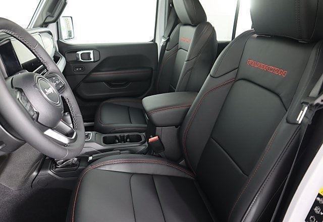 new 2025 Jeep Wrangler car, priced at $65,818