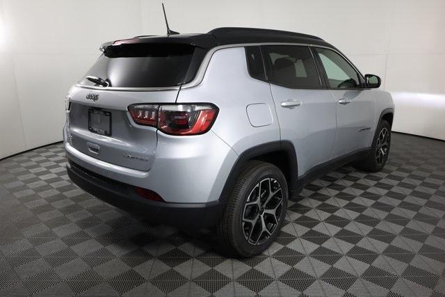 new 2025 Jeep Compass car, priced at $31,995