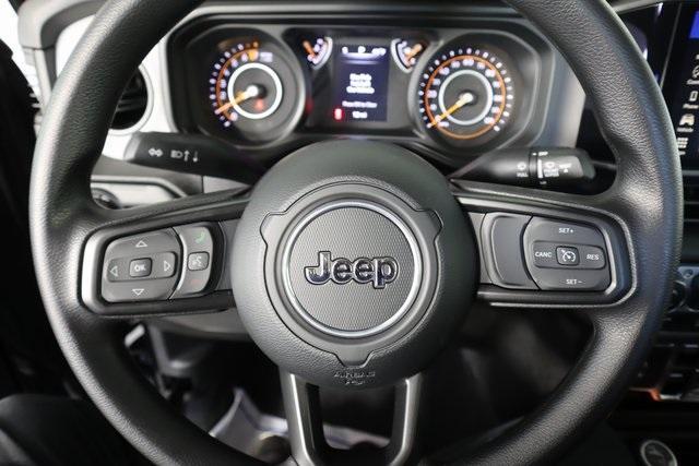 new 2025 Jeep Gladiator car, priced at $39,516