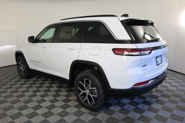 new 2025 Jeep Grand Cherokee car, priced at $42,332