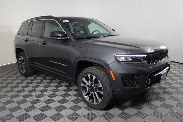new 2025 Jeep Grand Cherokee car, priced at $56,580