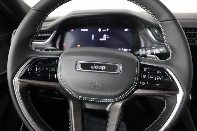 new 2025 Jeep Grand Cherokee car, priced at $56,580