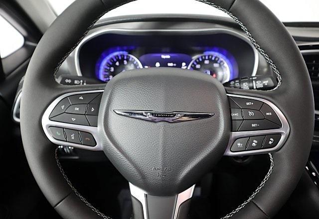 new 2025 Chrysler Pacifica car, priced at $43,046