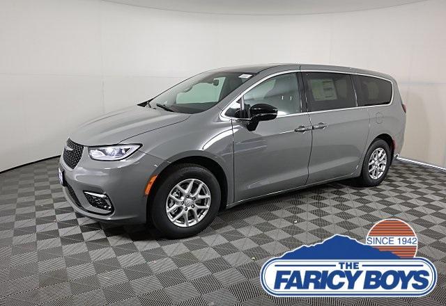 new 2025 Chrysler Pacifica car, priced at $43,046