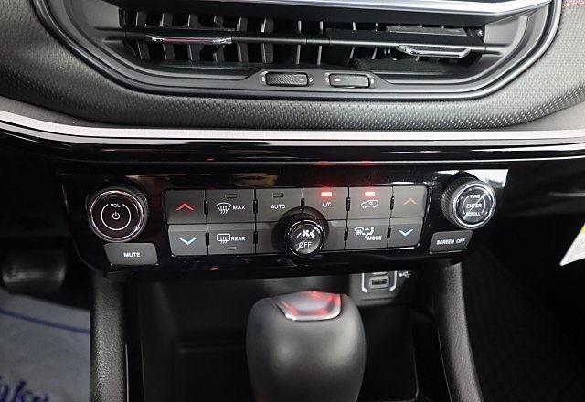 new 2025 Jeep Compass car, priced at $31,995