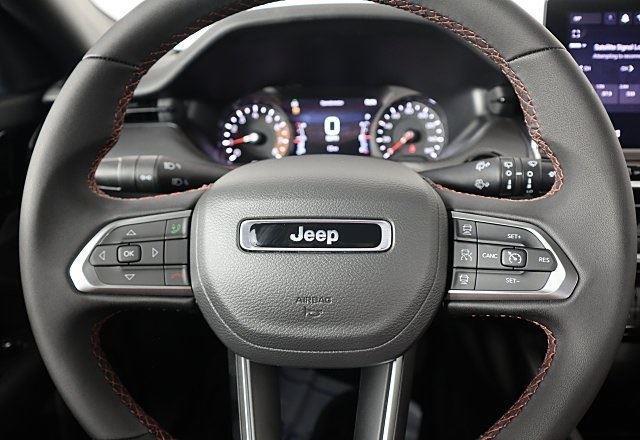 new 2025 Jeep Compass car, priced at $31,995