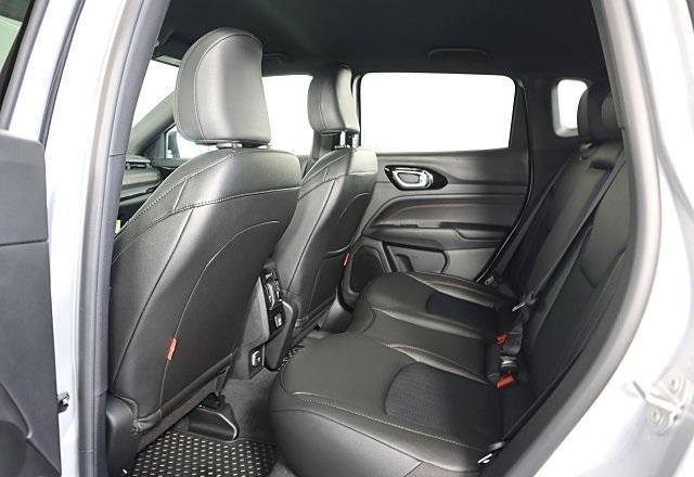 new 2025 Jeep Compass car, priced at $32,086