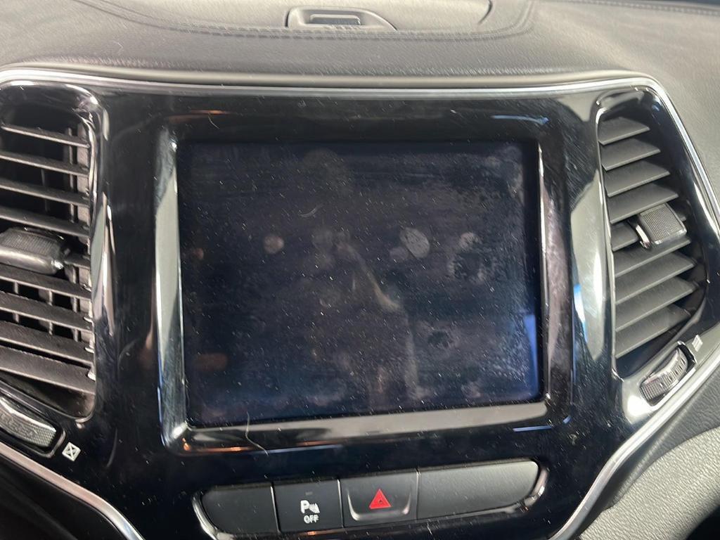 used 2019 Jeep Cherokee car, priced at $15,695