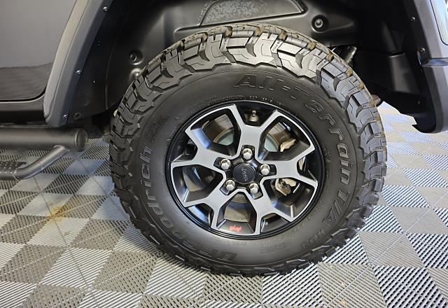 used 2018 Jeep Wrangler Unlimited car, priced at $28,995