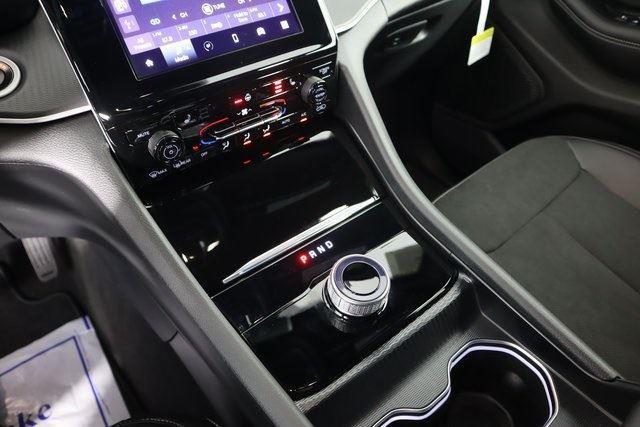 new 2025 Jeep Grand Cherokee L car, priced at $44,395