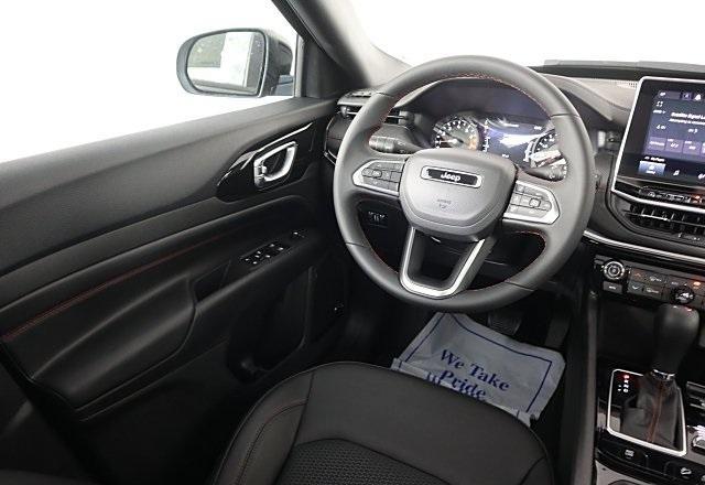 new 2025 Jeep Compass car, priced at $34,995