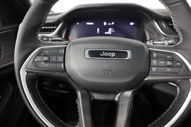 new 2025 Jeep Grand Cherokee car, priced at $50,937