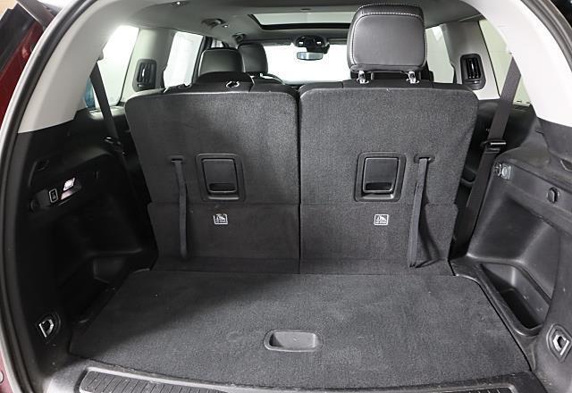 used 2023 Jeep Grand Cherokee L car, priced at $31,995