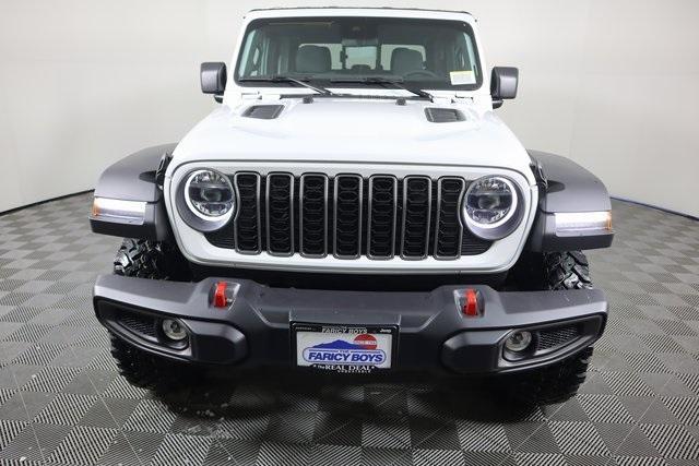 new 2025 Jeep Gladiator car, priced at $55,218