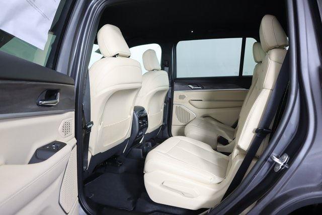 new 2025 Jeep Grand Cherokee L car, priced at $47,674