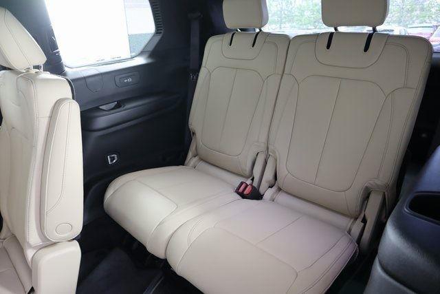 new 2025 Jeep Grand Cherokee L car, priced at $47,674