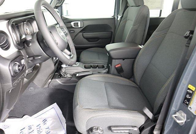 new 2025 Jeep Wrangler car, priced at $44,128